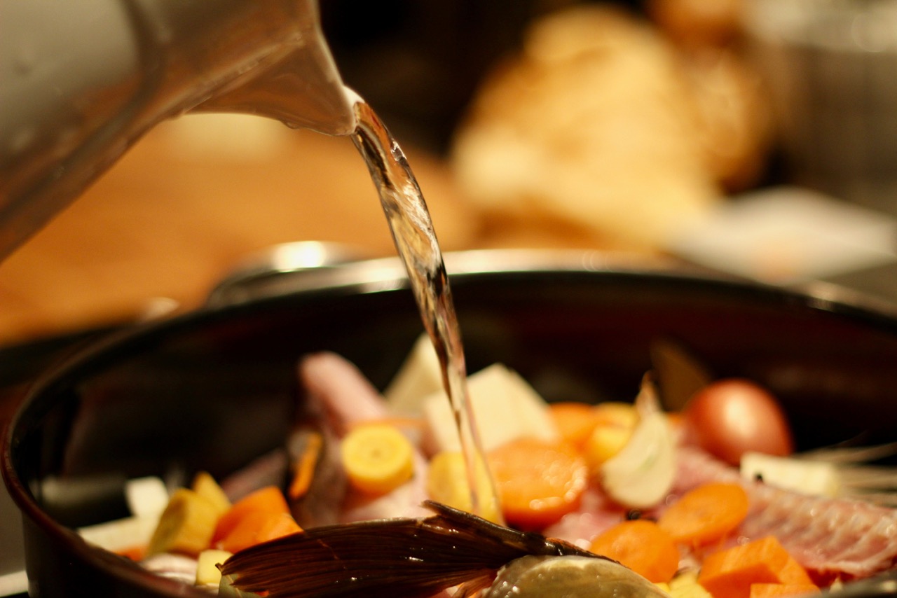 Wirtshausfuehrer – Kochen wie der Wirt – Fischsuppe mit Safran – Gasthaus Gregorits 8