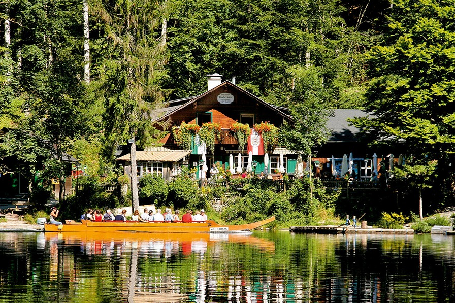 Fischerh&uuml;tte &ndash; feinster Genuss in uriger H&uuml;tte direkt am Wasser